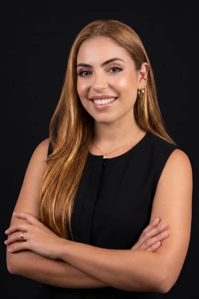 Dra. Laura Rabelo